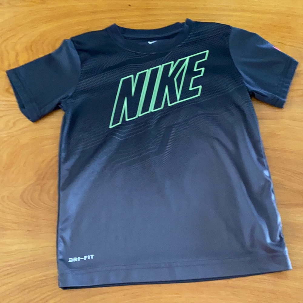 Nike Dry Fit Shirt